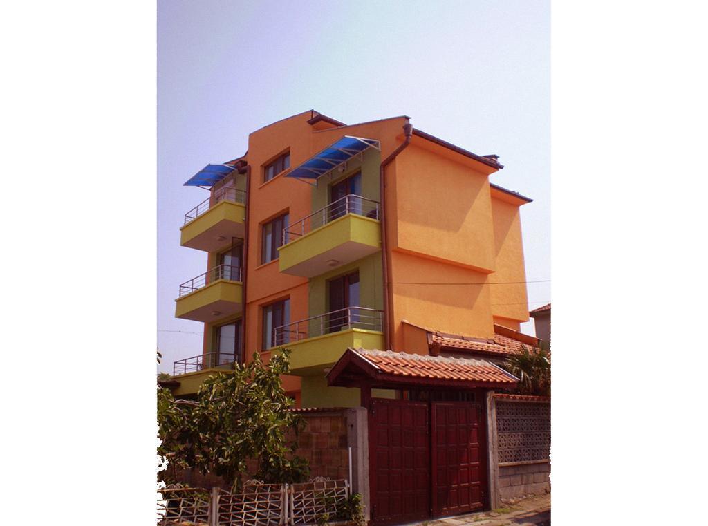 Guest House Yavorov Chernomorets Exterior foto